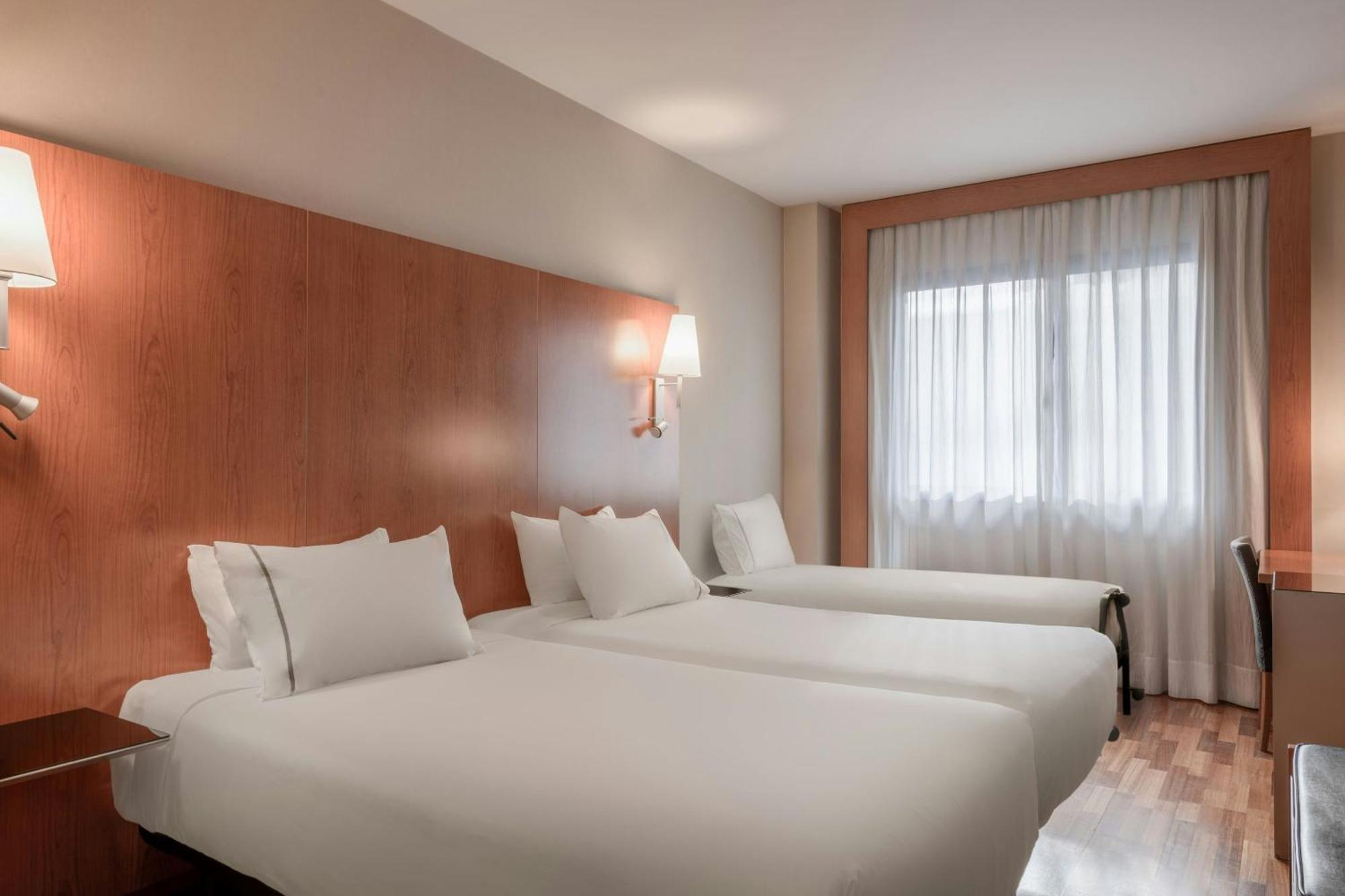 Ac Hotel Leon San Antonio By Marriott Extérieur photo